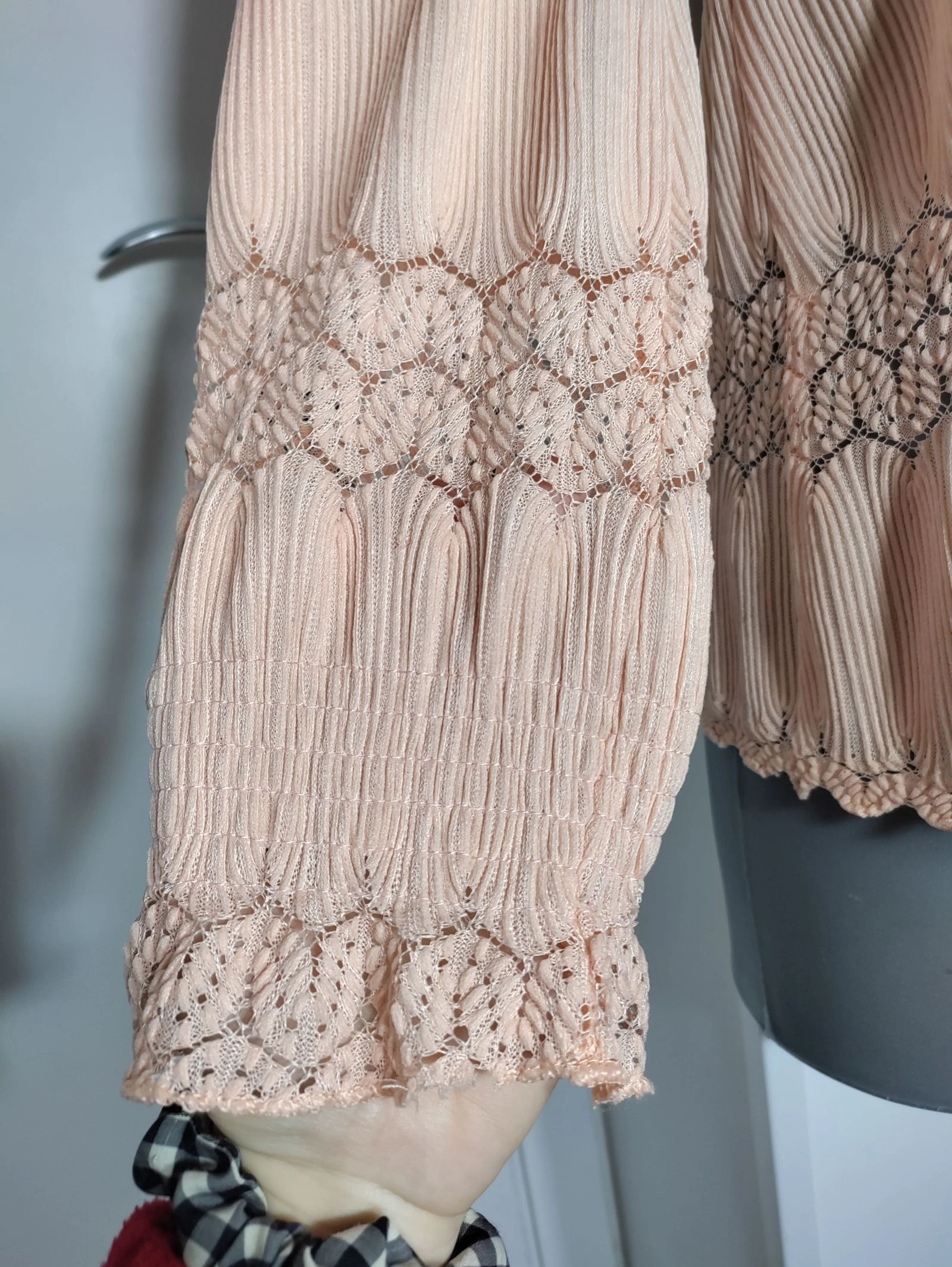 Zalige elastische blouse in zalmkleur May Shining Star met boothals – maat S/M (zie afmetingen) – photo 5